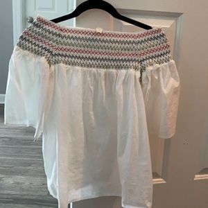 Beachlunchlounge ADORABLE smocked top